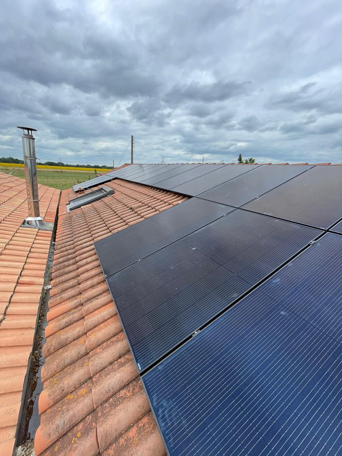 panneau solaire occitanie - Pose panneaux solaires à Miremont - Image galerie 1