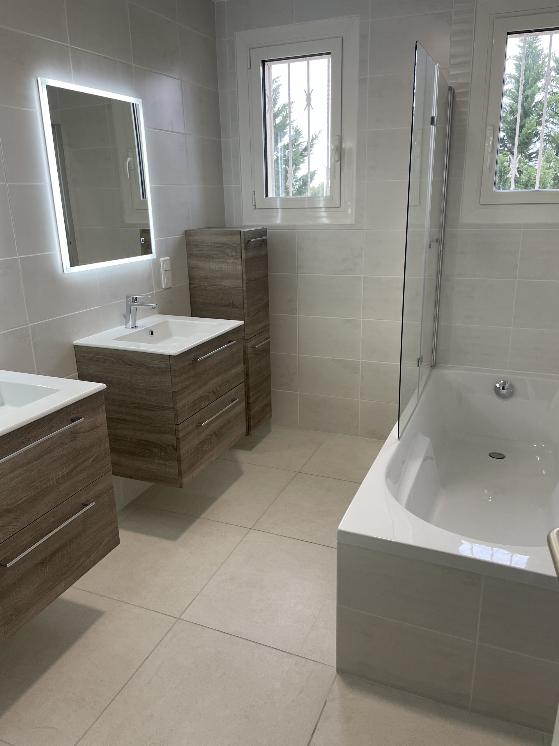 Image rénovation de salle de bain - Salle de bain – Eaunes