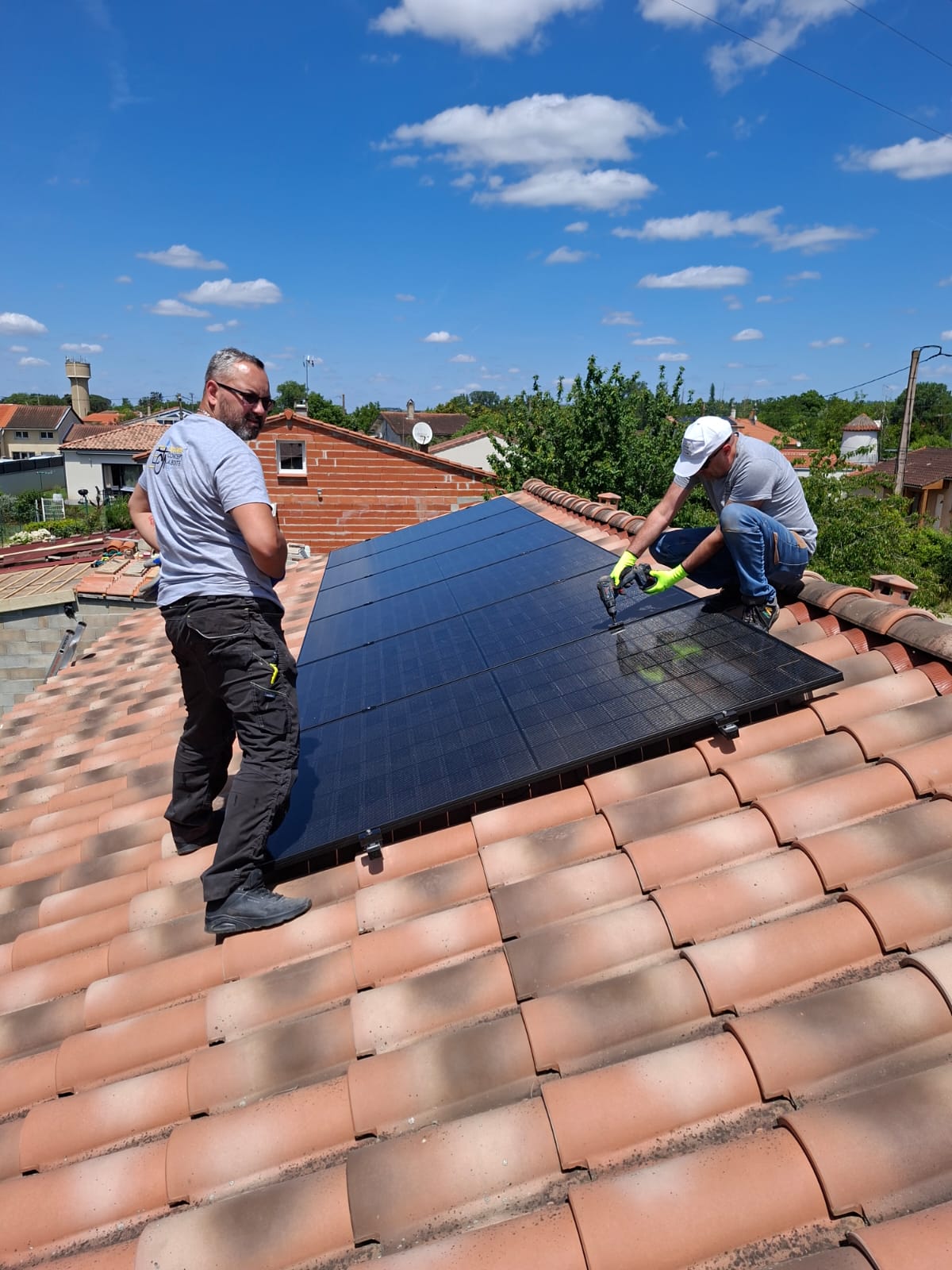 panneau solaire occitanie - Installation solaire avec injection du surplus au Vernet - Image galerie 4